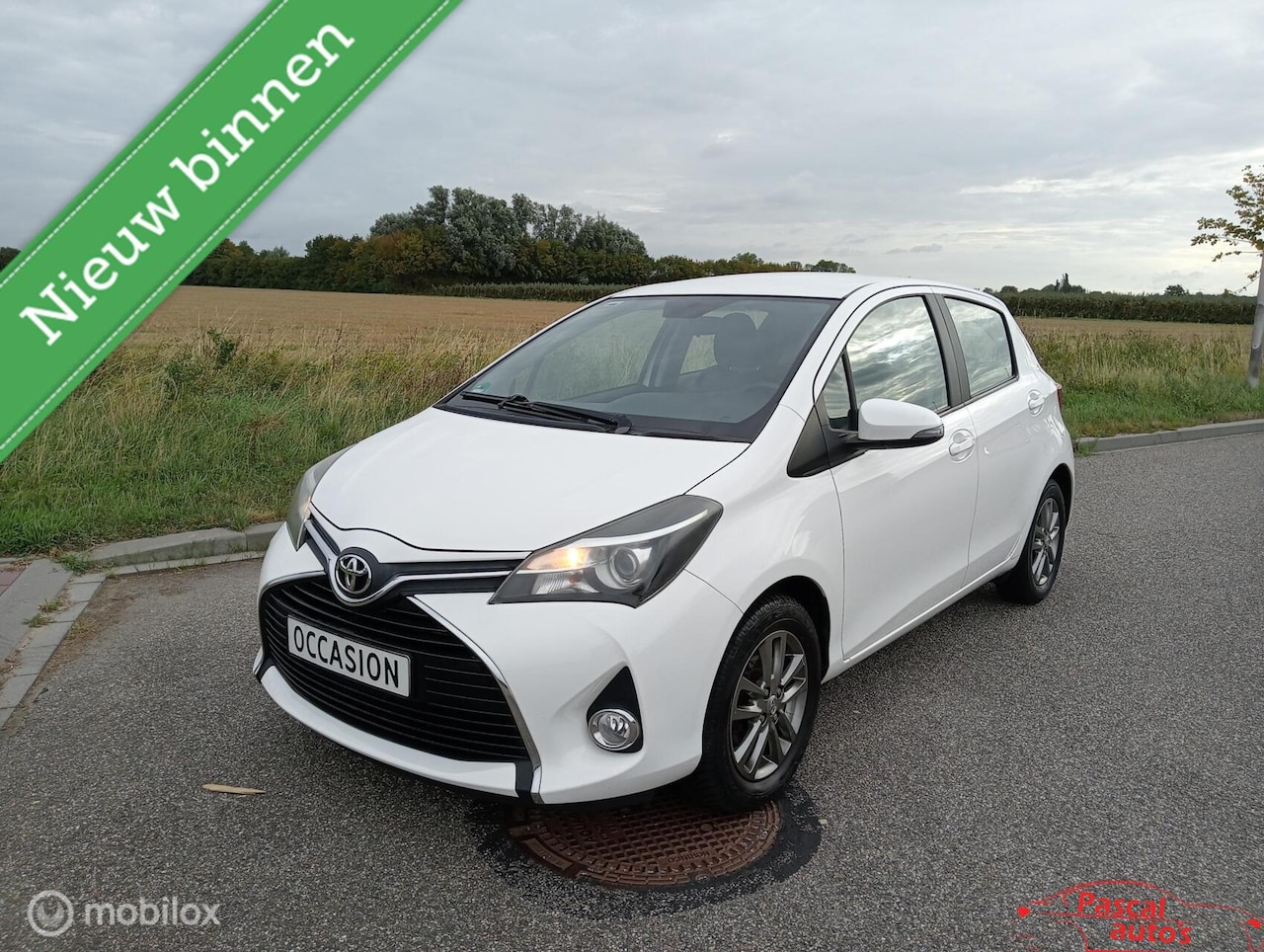 Toyota Yaris - 1.3 VVT-i Aspiration camera boekjes - AutoWereld.nl