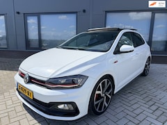 Volkswagen Polo - 2.0 TSI GTI|Automaat|ACC|Pano|Digitaal cocpit|Beats|Camera