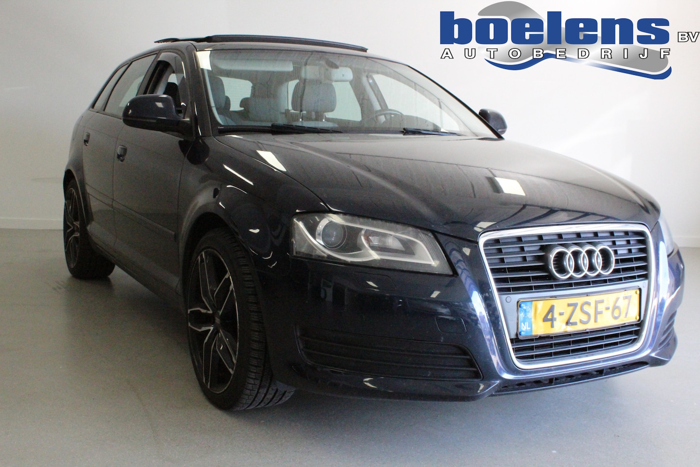 Audi A3 Sportback - 2.0 TDI Ambition Pro Line EXPORT/HANDEL PANO | PDC | CLIMA | CRUISE | T-HAAK | STOEL-VERW - AutoWereld.nl