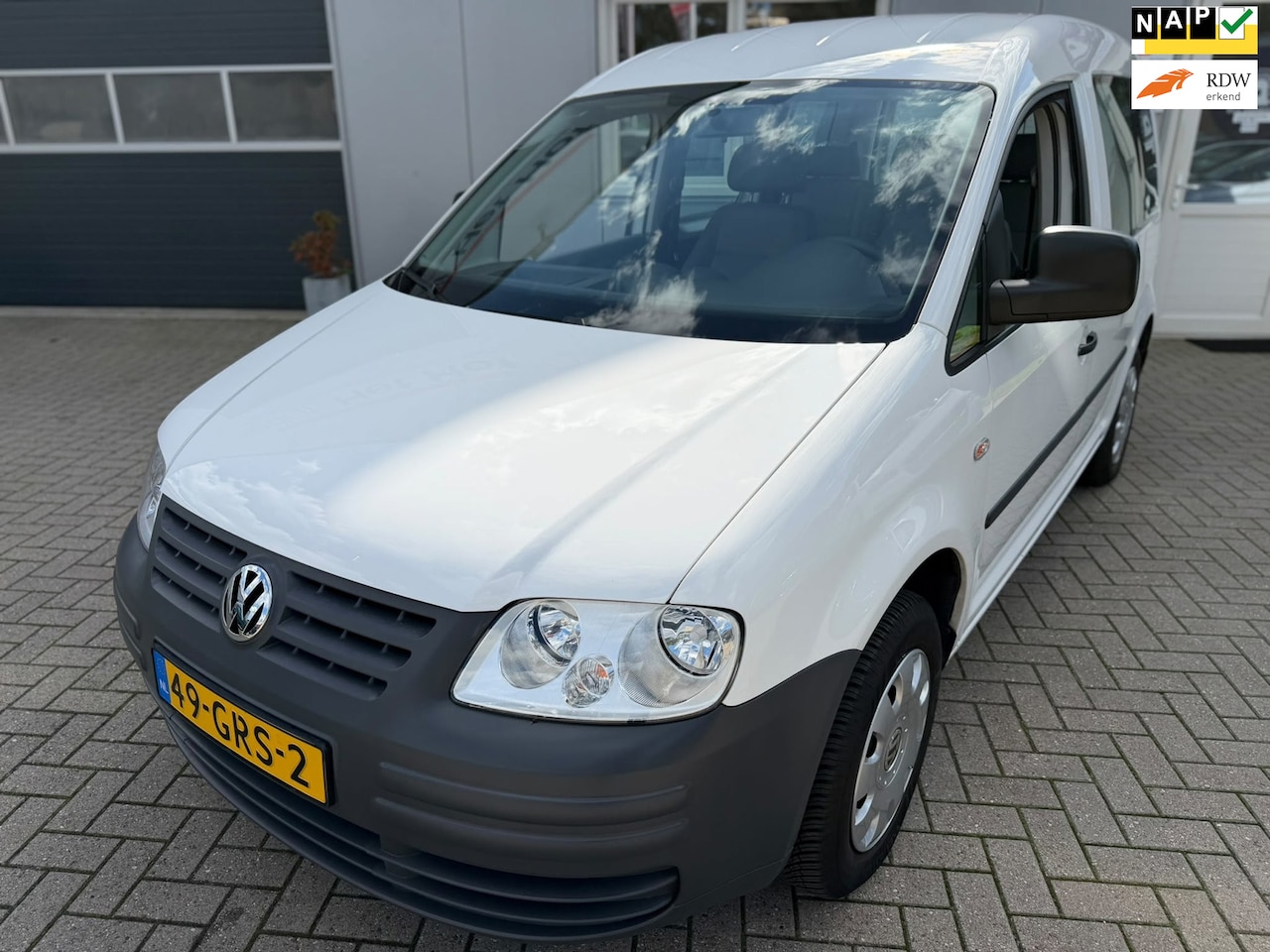 Volkswagen Caddy - 2.0 Optive 5p. airco nette auto - AutoWereld.nl