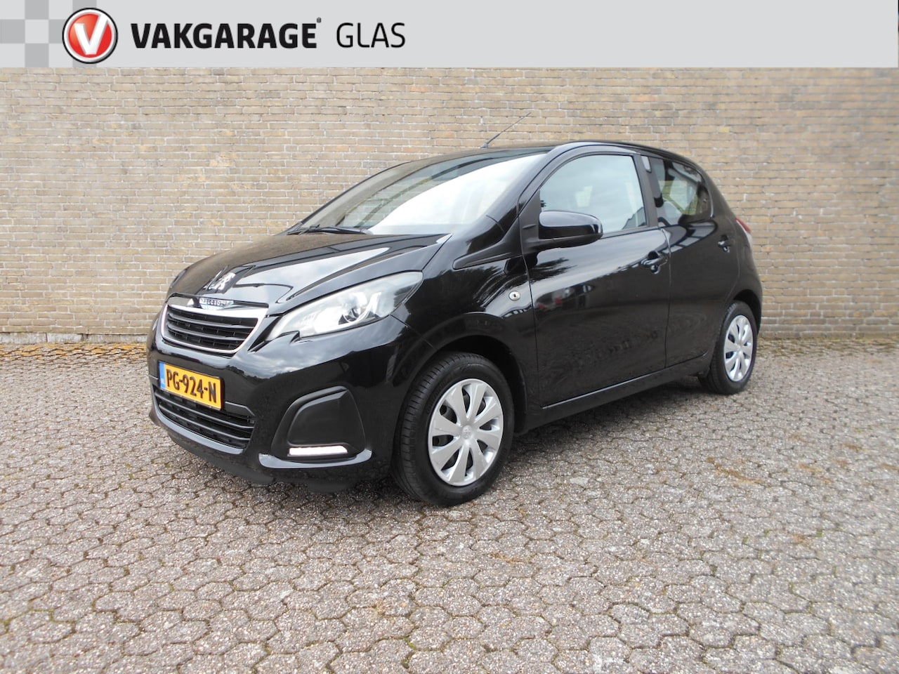 Peugeot 108 - 1.0 e-VTi 68pk 5DRS Active Haak - AutoWereld.nl
