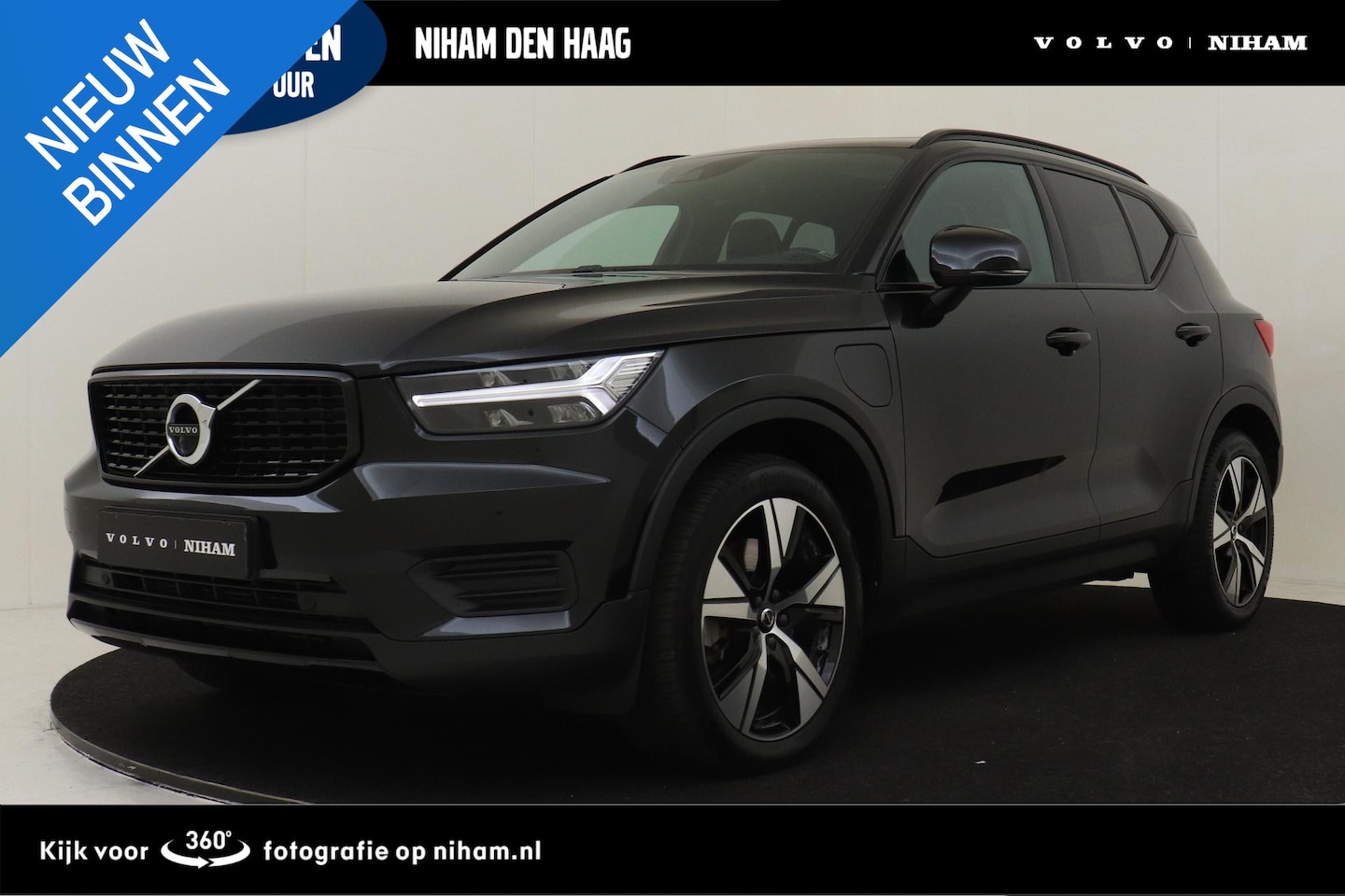 Volvo XC40 - T5 RECHARGE R-DESIGN -PANO.DAK|HARMAN/KARDON|POWER-SEATS|CAMERA|NUBUCK|PRIVACY.GLAS|VERW.V - AutoWereld.nl