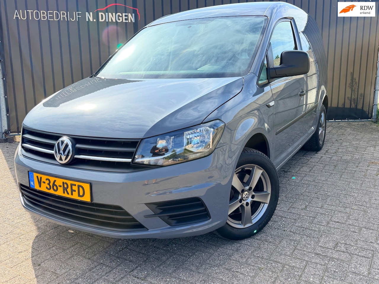 Volkswagen Caddy - 1.0 TSI L1H1 BMT marge 63.000km - AutoWereld.nl