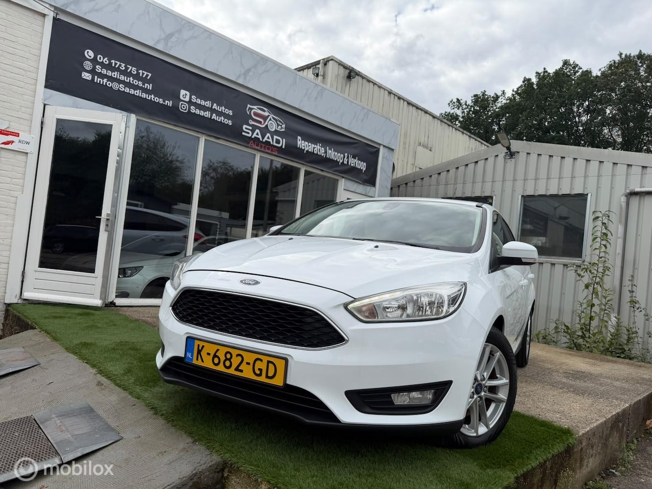 Ford Focus - 1.5 EcoBoost 150PK Navi Incl. APK + Riem - AutoWereld.nl