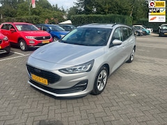 Ford Focus Wagon - 1.0 EcoBoost Hybrid Connected , navigatie , pdc voor en achter , trekhaak