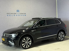 Volkswagen Tiguan - 2.0 TSI 4Motion R-Line // DEALERONDERHOUDEN // SCHUIFKANTELDAK // HUD //