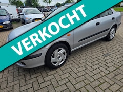 Nissan Almera - 1.8 Comfort