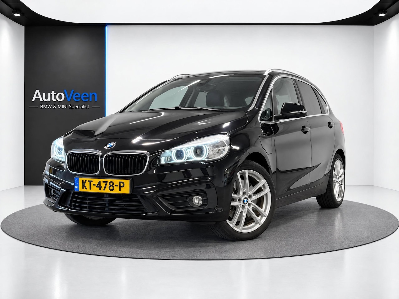 BMW 2-serie Active Tourer - 225xe iPerformance Centennial Executive (LED, NAVI, LEDER, CRUISE, 18 INCH) - AutoWereld.nl