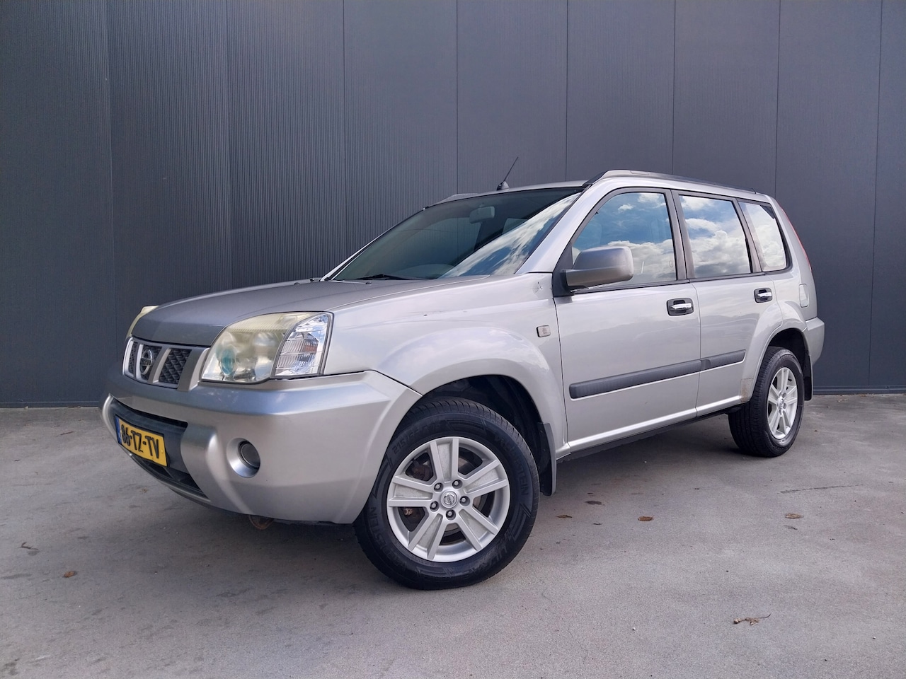 Nissan X-Trail - 2.0 Comfort 2wd AIRCO CRUISE TREKHAAK - AutoWereld.nl