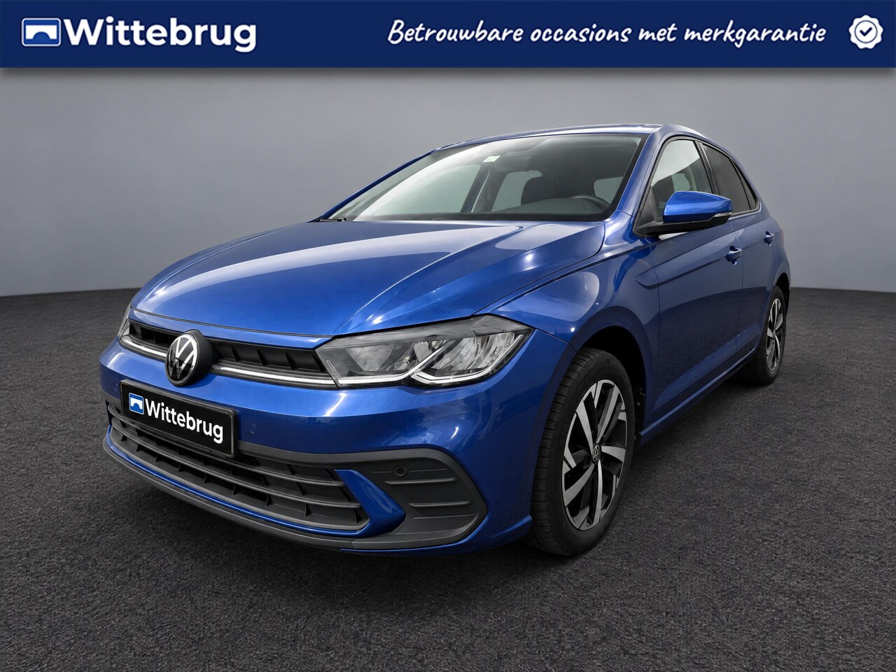 Volkswagen Polo - 1.0 TSI Life Multimedia Navigatie / Parkeersensoren / App-connect / 16"LM velgen / Digital - AutoWereld.nl