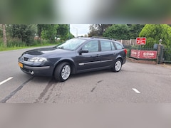 Renault Laguna Grand Tour - 2.0-16V Dynamique