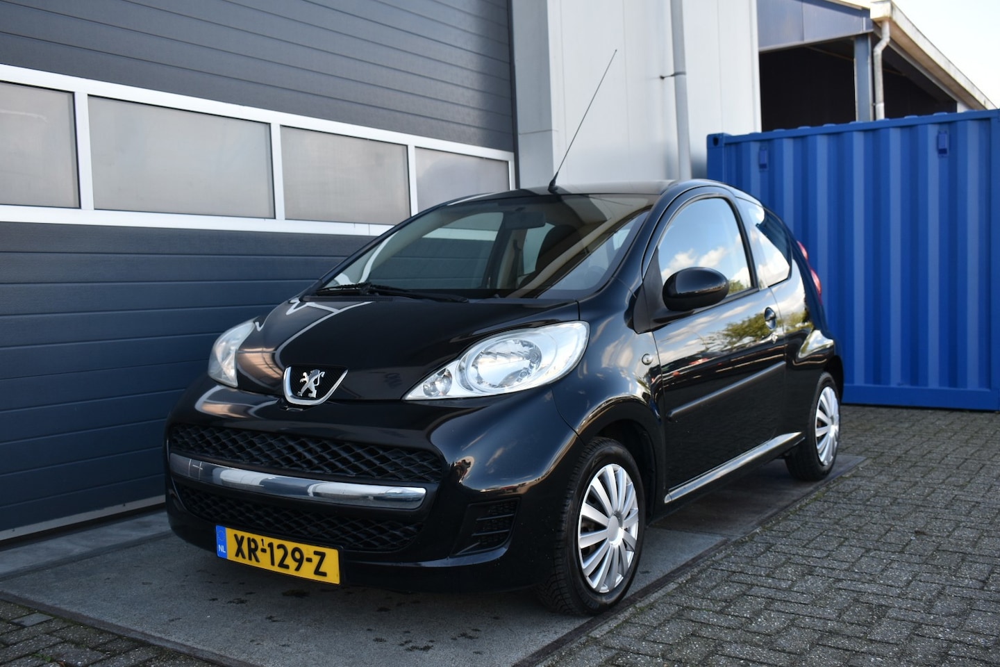 Peugeot 107 - 1.0-12V XS 1.0-12V XS - AutoWereld.nl
