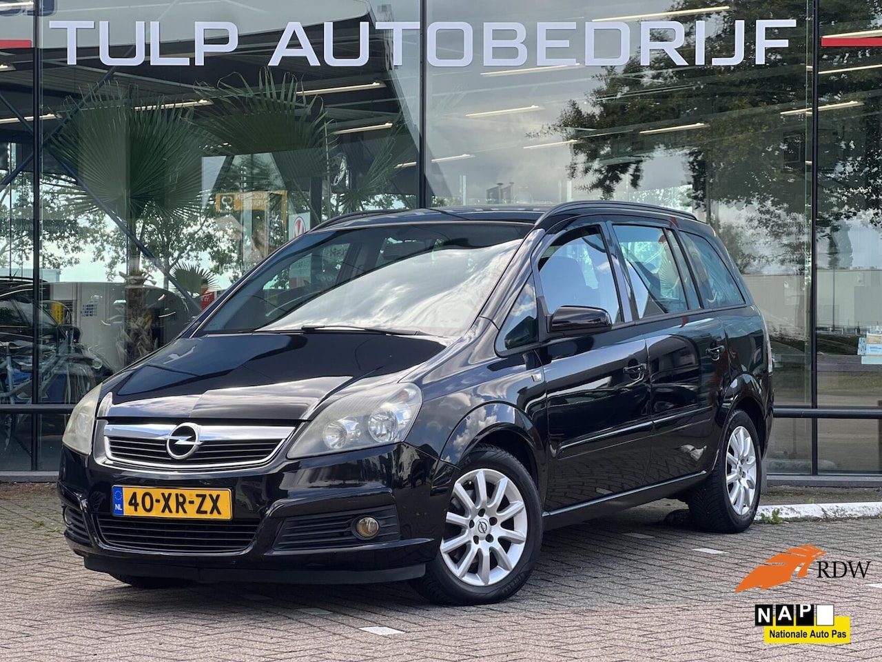 Opel Zafira - 1.8 Temptation 7 Pers Airco Cruise AllSeason NAP - AutoWereld.nl