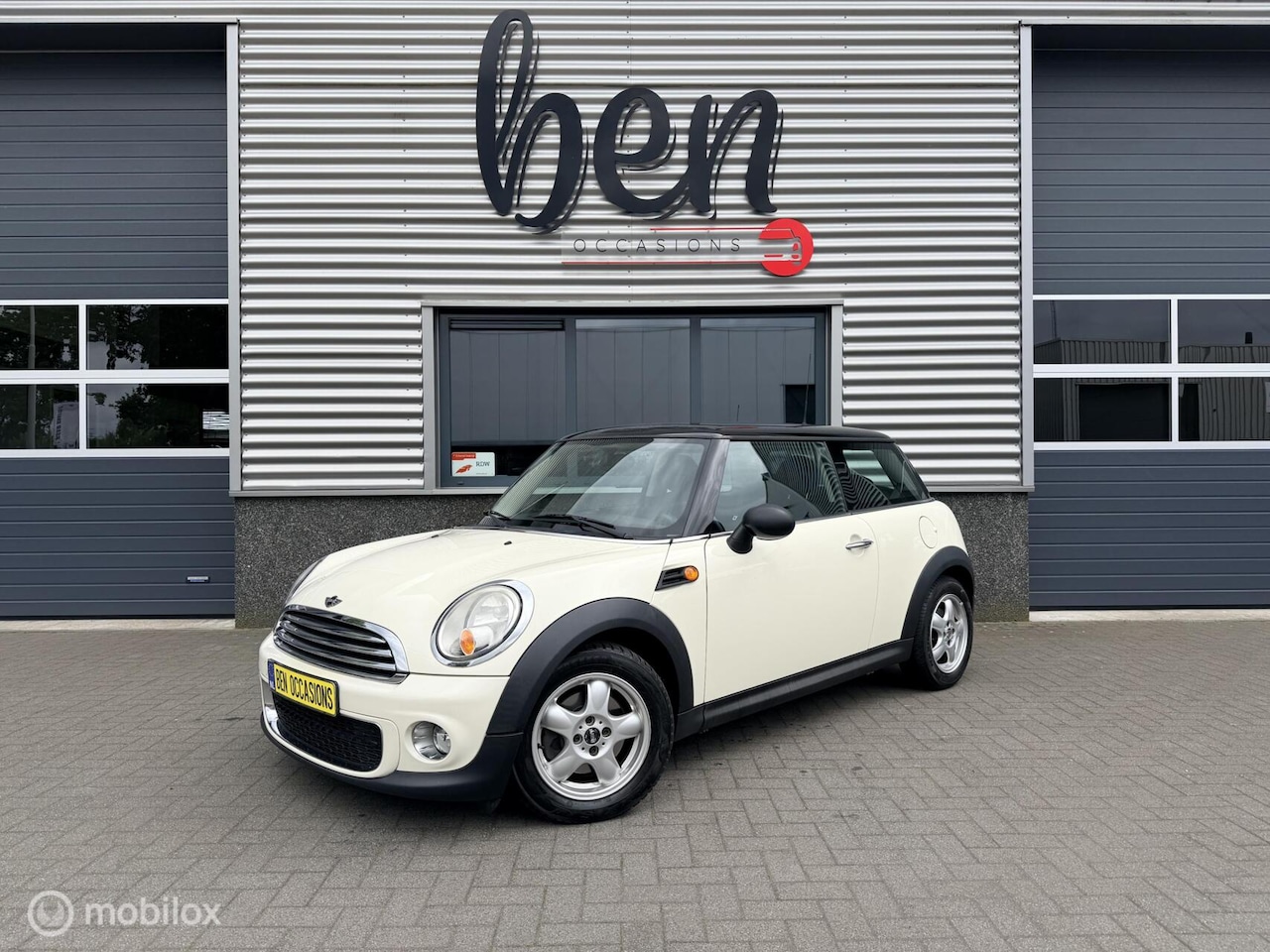 MINI Cooper - Mini 1.6 Business Line AIRCO CARPLAY CAMERA - AutoWereld.nl