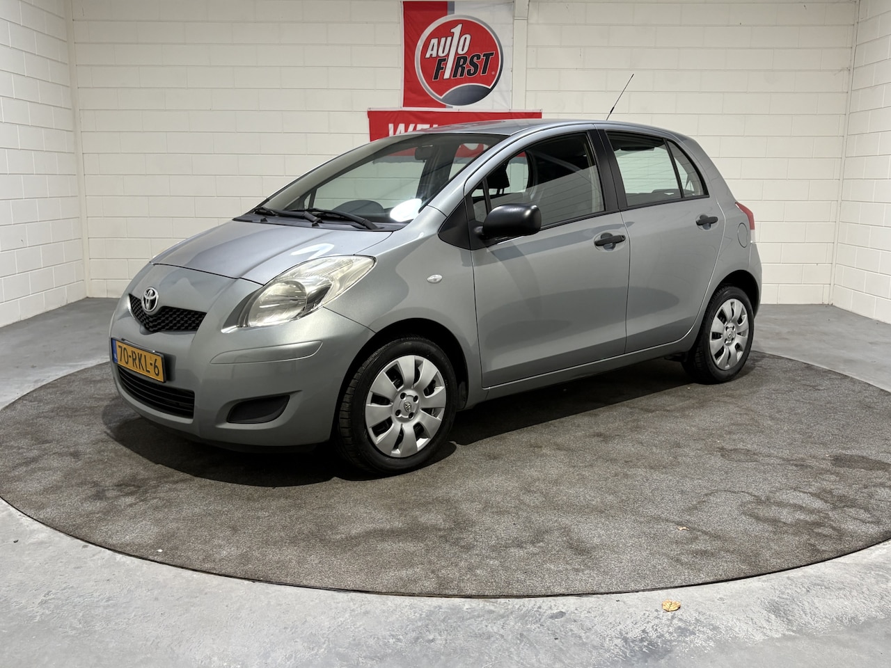 Toyota Yaris - 1.3 VVT-i Comfort 1.3 VVTi Comfort, Airco, Isofix, Prijs incl. apk, beurt en 3 mnd garantie - AutoWereld.nl