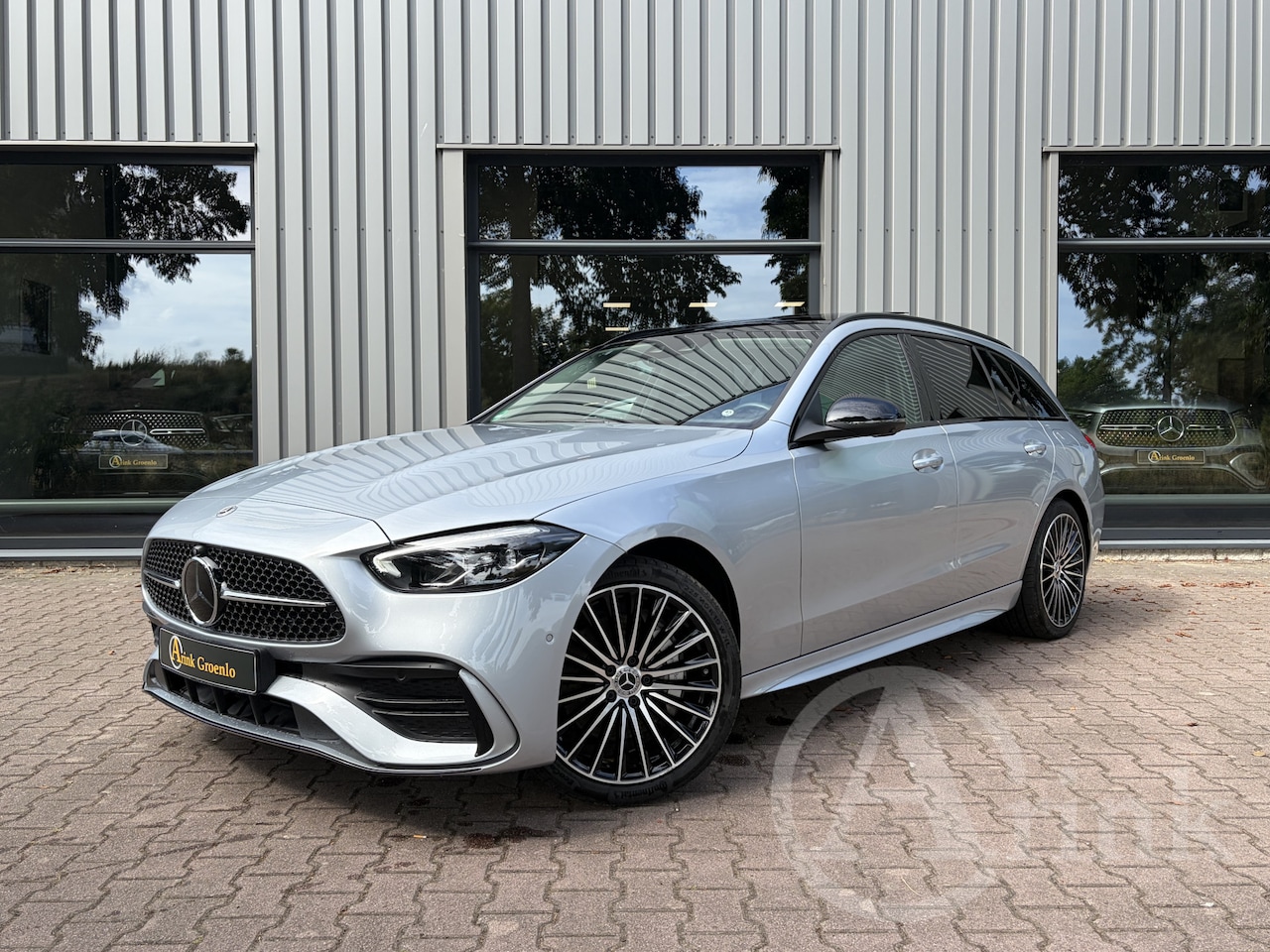 Mercedes-Benz C-klasse Estate - 300 e Business Solution AMG Panoramadak, Rijassistentiepakket, Massagestoelen, 360 Camera - AutoWereld.nl