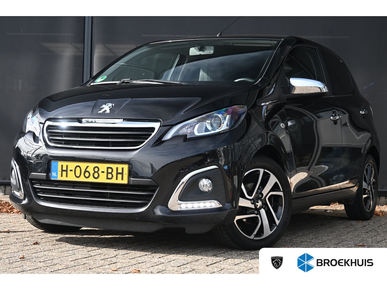 Peugeot 108 - 1.0 e-VTi Allure | Cruise control | Navi by App | Achteruitrijcamera | Airco | Elektr. Ram - AutoWereld.nl