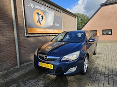 Opel Astra Sports Tourer - 1.4 Turbo Edition