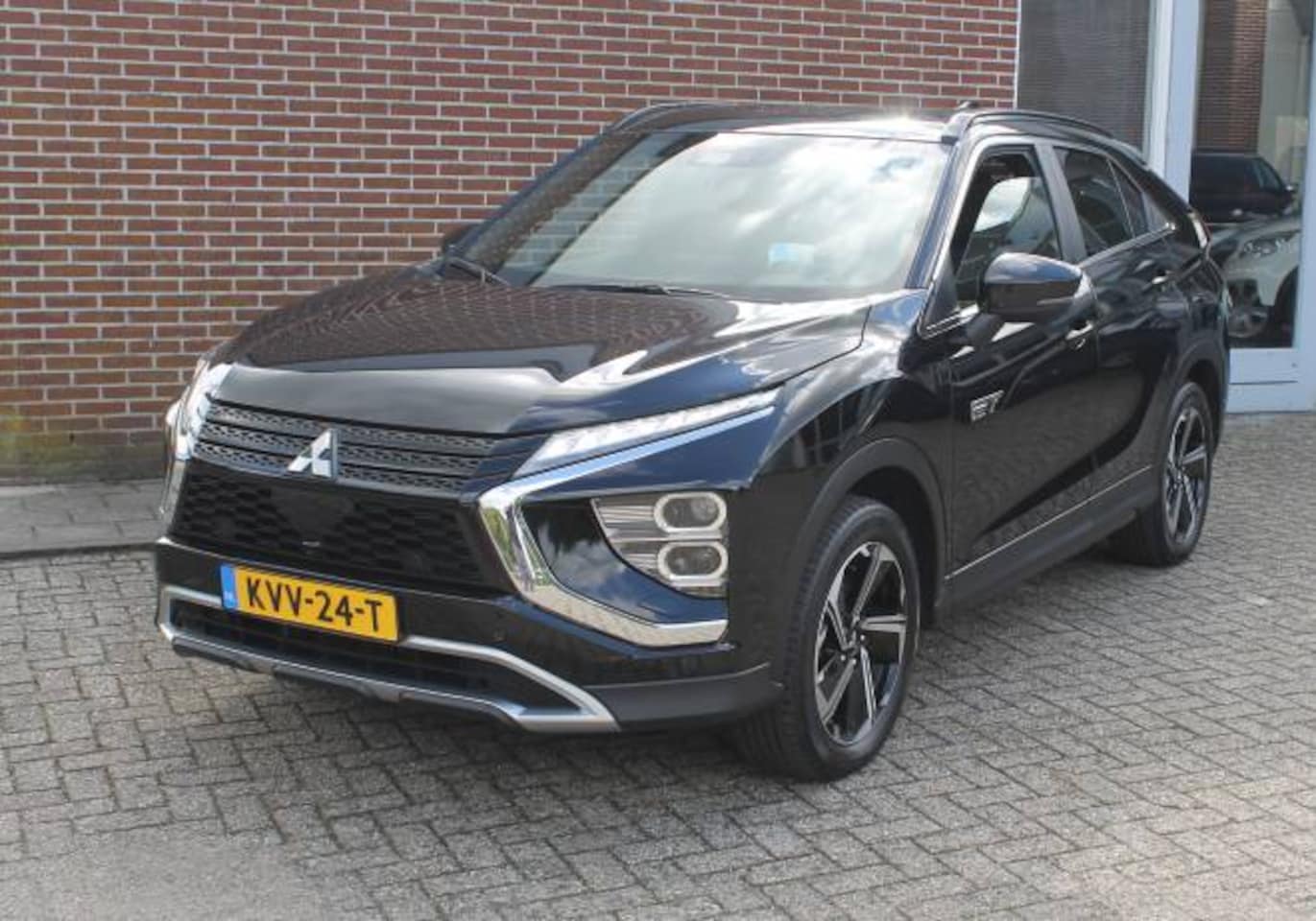 Mitsubishi Eclipse Cross - 2.4 PHEV S-AWC 98pk Aut. Intense+ - AutoWereld.nl