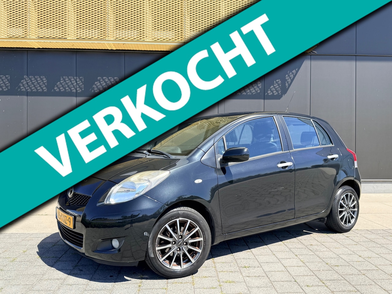 Toyota Yaris - 1.3 VVTi Aspiration | Airco | Start-stop | LM velgen | 5-deurs - AutoWereld.nl