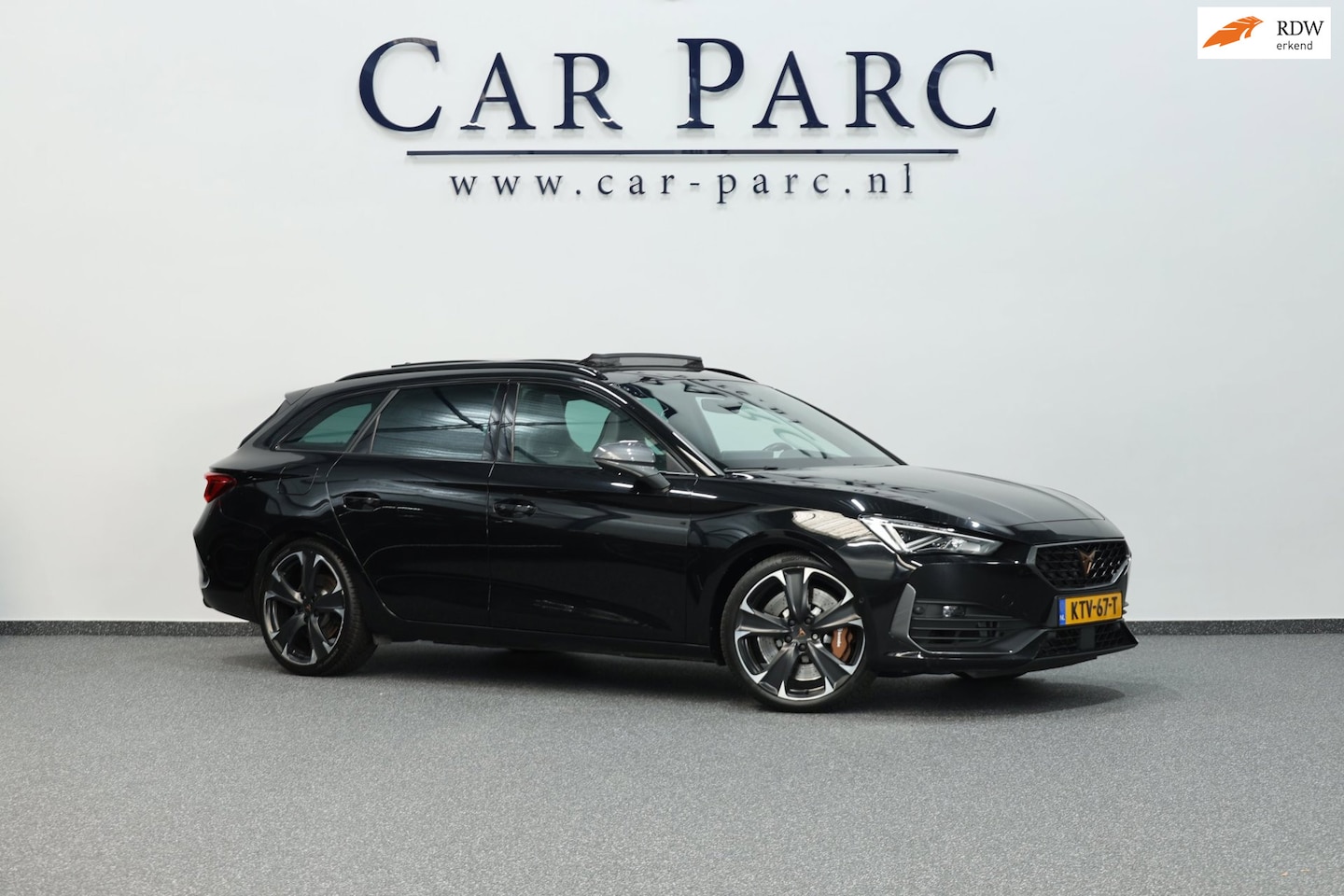 CUPRA Leon - CUPRA SP 2.0 TSI VZ 4Drive 310+PK LED/BREMBO/VIRTUAL/SFEER/PANO/LEER+S.VERWARMING/19"/PDC/ - AutoWereld.nl