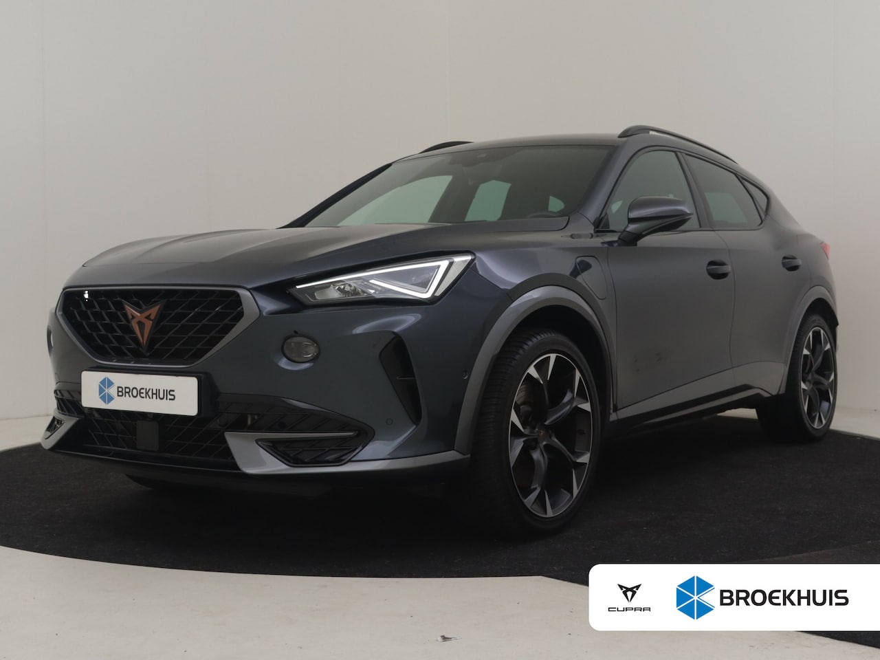 CUPRA Formentor - VZ e-Hybrid | Trekhaak uitklapbaar | Achteruitrijcamera | Stoel/stuurverw | Keyless | Crui - AutoWereld.nl