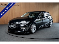 Mazda 3 - 3 2.0 GT-M HUD Leer Aeropack Bose Navi Stoelverwarming Climate Elektr. verstelbare stoel.
