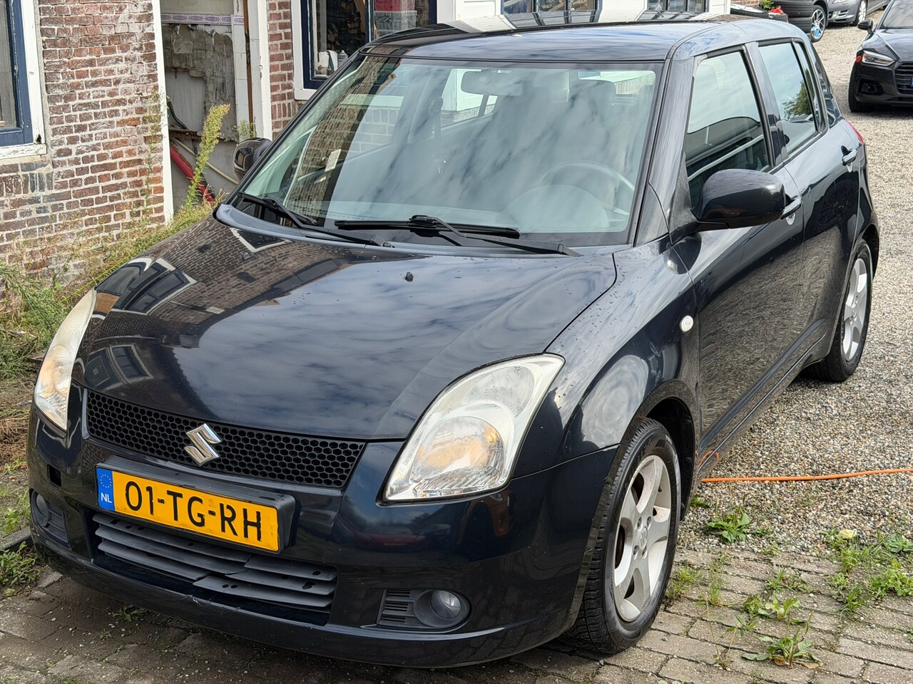 Suzuki Swift - 1.3 Shogun Airco Nieuwe Apk Weinig Kilometers Rijdt Goed - AutoWereld.nl