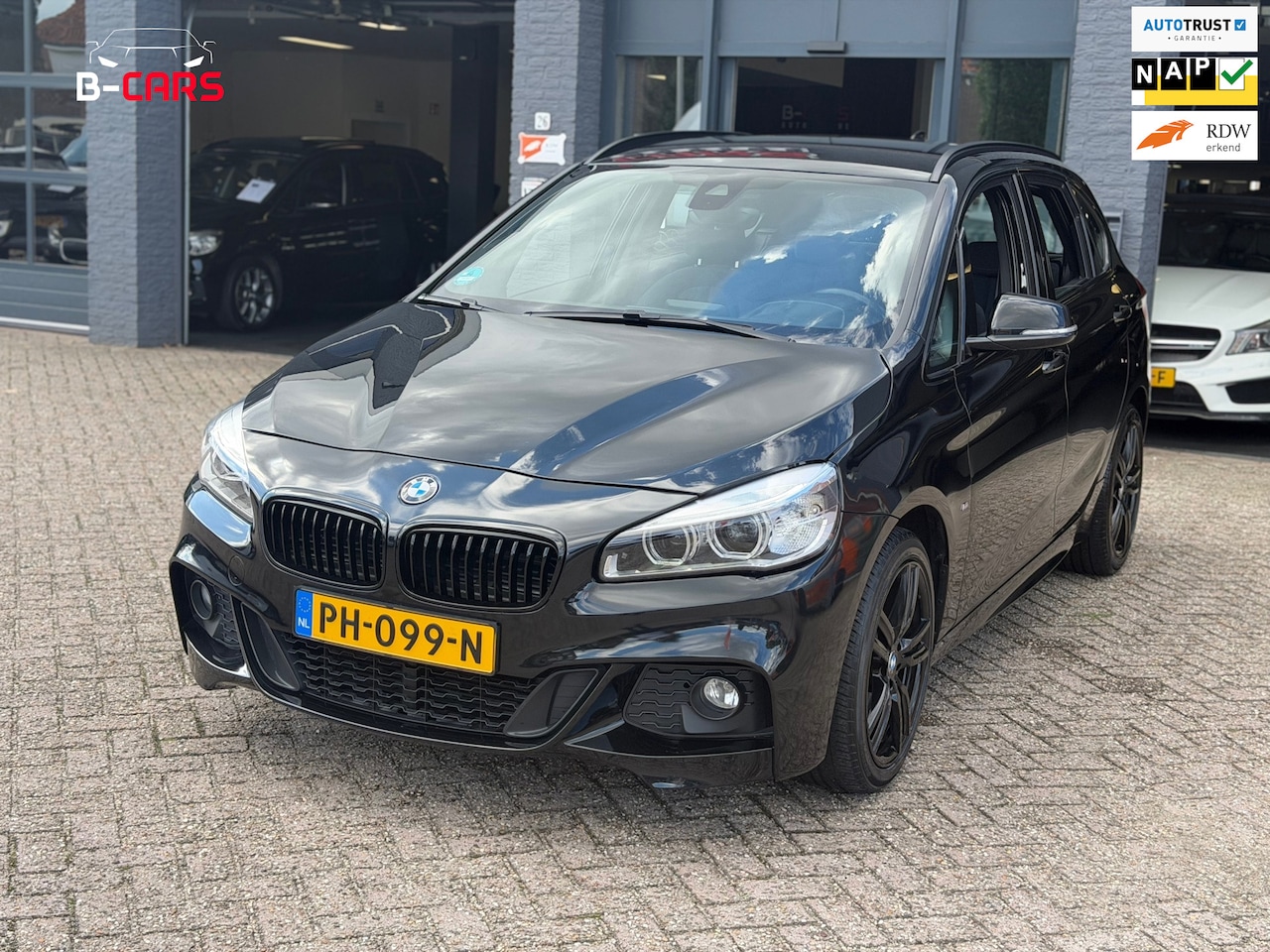 BMW 2-serie Active Tourer - 218i Executive MPakket|Alcantara|Xenon|Nap!! - AutoWereld.nl