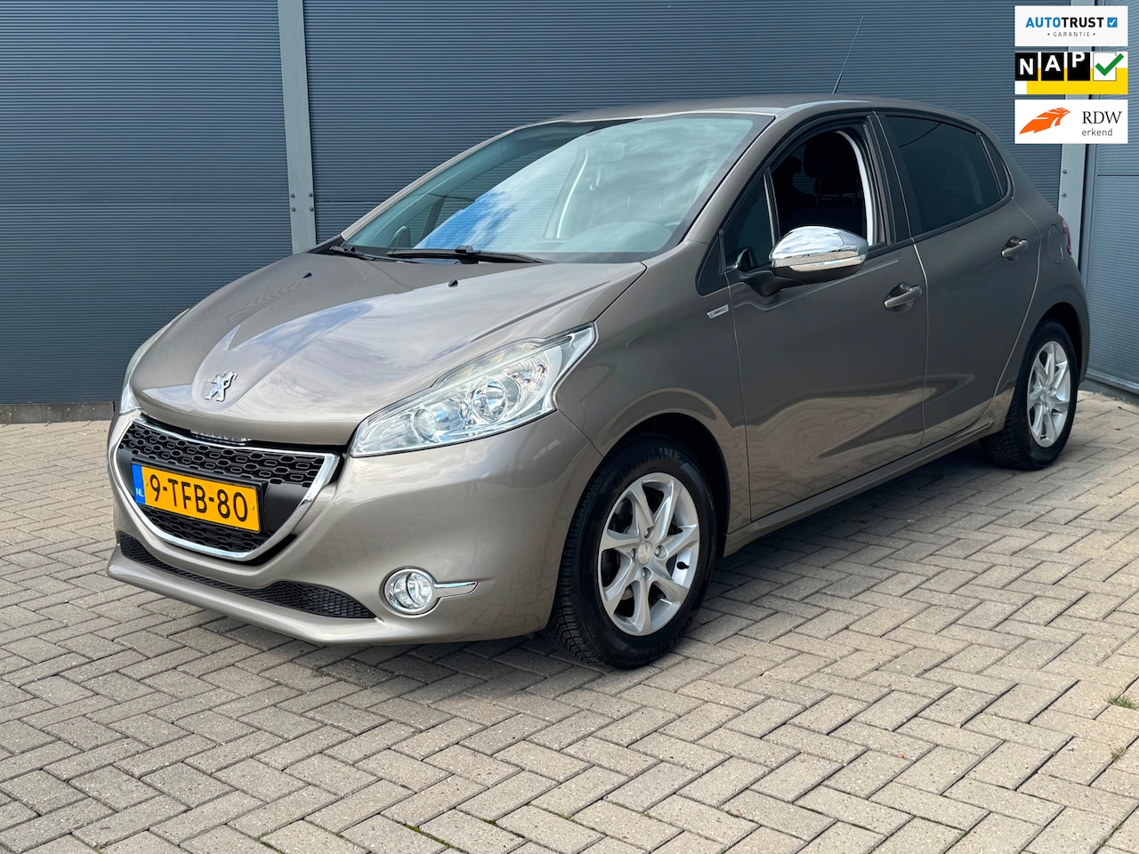 Peugeot 208 - 1.2 VTi Urban Soul / Nap / Pdc - AutoWereld.nl