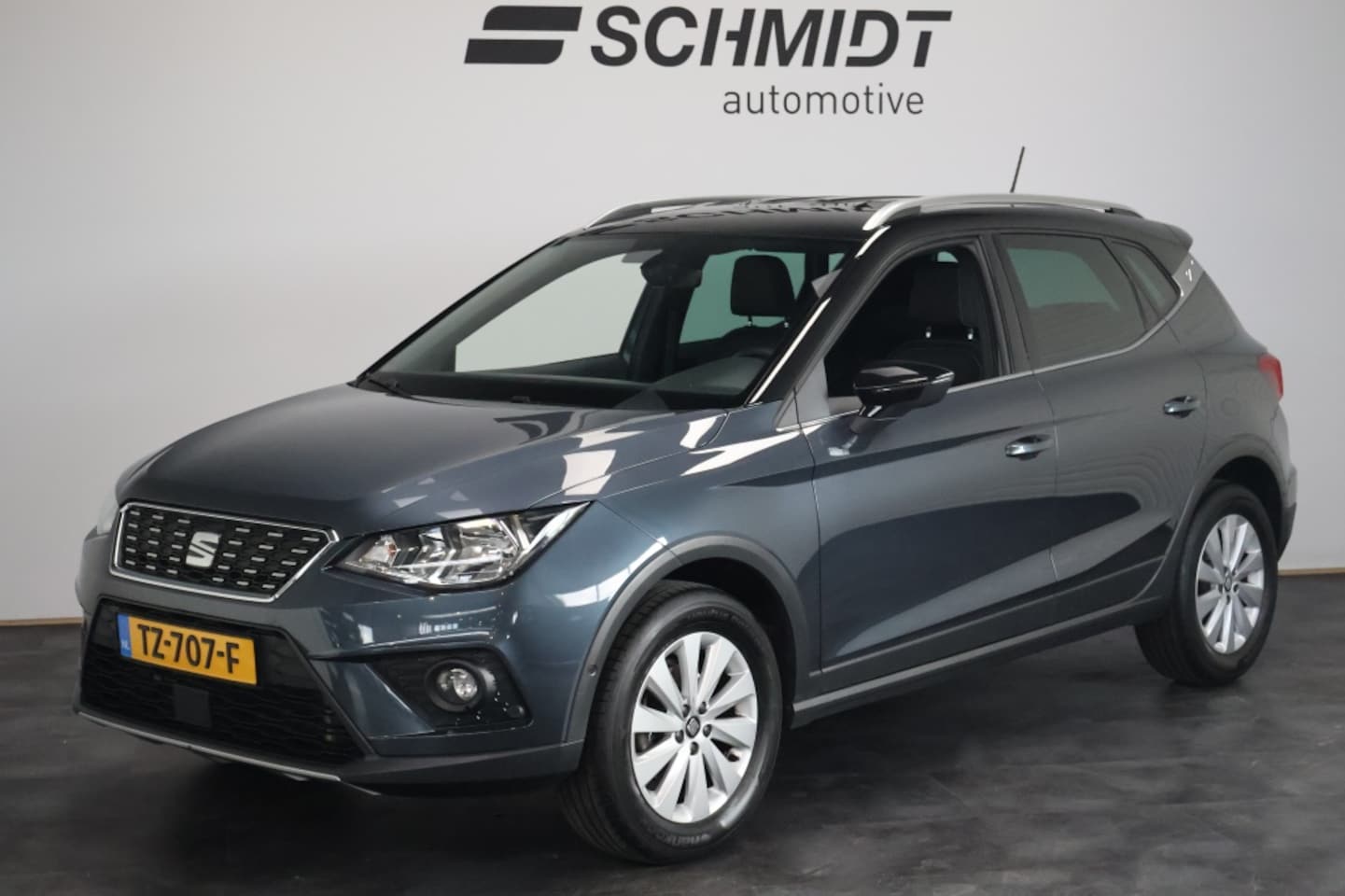 SEAT Arona - 1.0 TSI Xcellence Business Intense DSG | Trekhaak | Carplay | ACC | Stoelverwarming - AutoWereld.nl