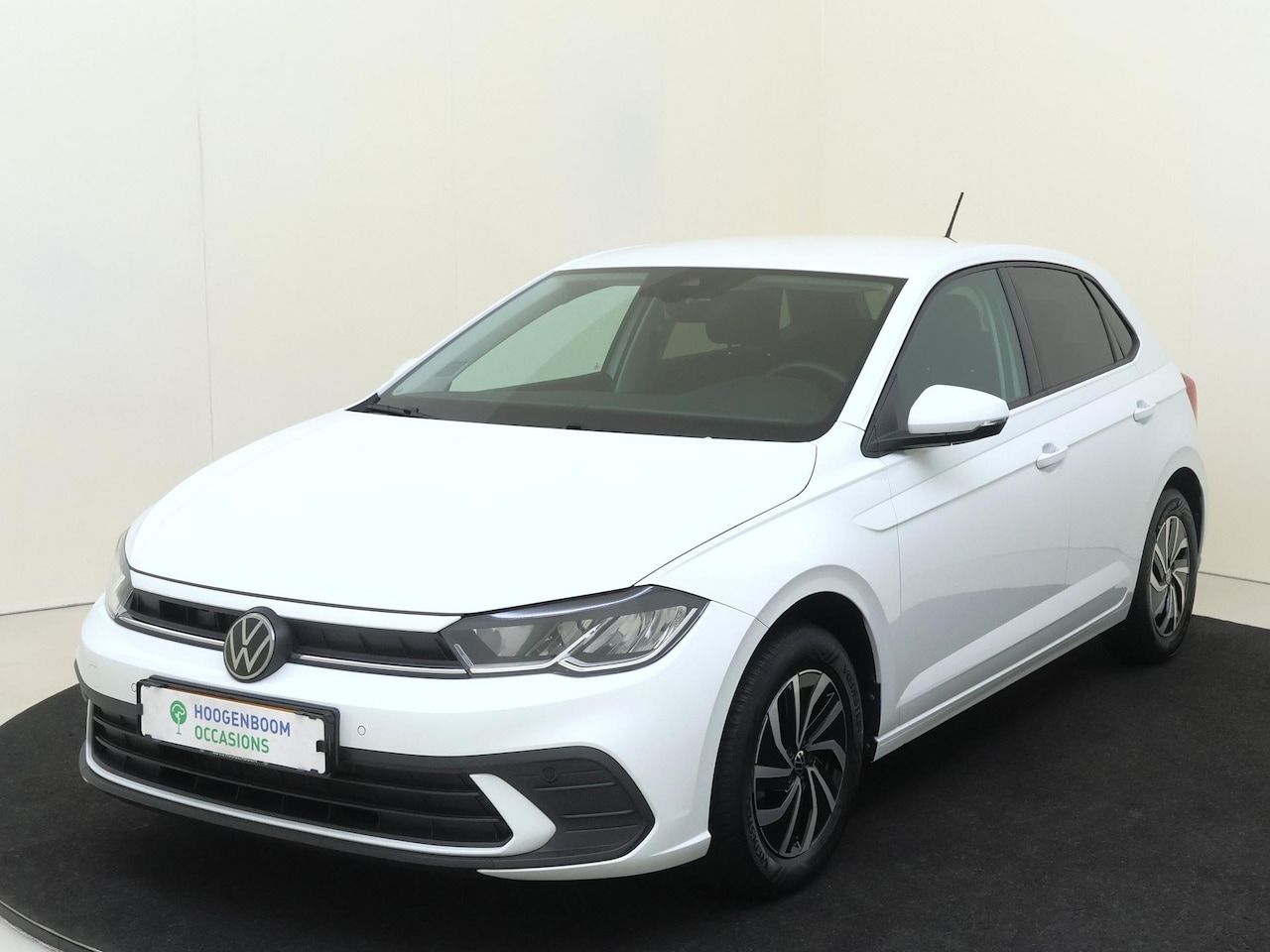 Volkswagen Polo - 1.0 TSI Life | Achteruitrijcamera | Adaptieve cruise control | Lane assist | Airco | Navig - AutoWereld.nl