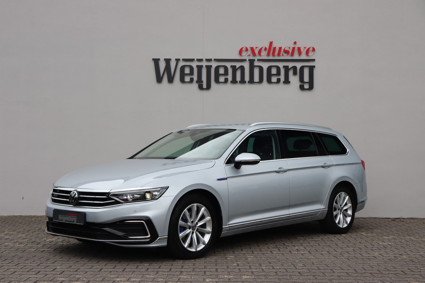 Volkswagen Passat Variant - 1.4 TSI PHEV GTE IQ LED Trekhaak Virtual Leder - AutoWereld.nl