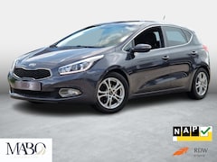 Kia Cee'd - 1.6 GDI DynamicLine |NL Auto|Goed onderh.|Navi |Camera|Deels Leer