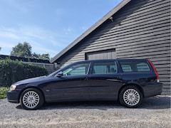 Volvo V70 - 2.4 Kinetic