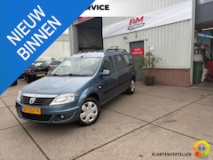 Dacia Logan MCV - 1.6-16V Lauréate 7p. Airco, radio