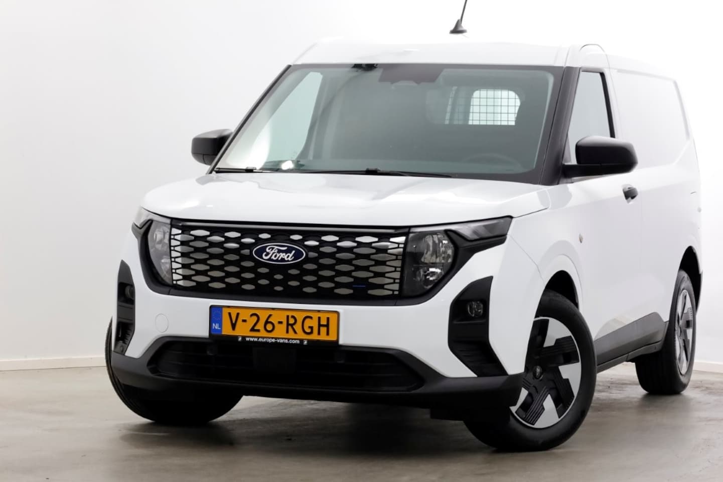 Ford Transit Courier - E-Transit Trend 44 kWh 100% Elektrisch Airco/Camera NIEUW 11-2025 - AutoWereld.nl