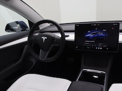 Tesla Model 3 - Long-Range AWD 351pk 75 kWh 93.1% SoH UPGRADE [ WIT LEDER+AMD RYZEN+WARMTEPOMP+AUTOPILOT ]