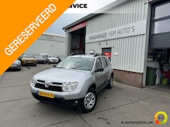 Dacia Duster - 1.6 Lauréate 2wd Airco, radio, trekhaak
