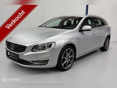 Volvo V60 - 2.0 T3 Ocean Race LEER / XENON