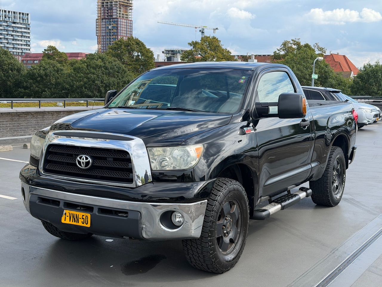 Toyota Tundra - 5.7 LPG G3 Eerste Eigenaar Camera Cruise Trekhaak Parrot Carkit Bakolie Ververst - AutoWereld.nl