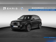 BMW iX1 - eDrive20 67 kWh | SoH 100% | M-Sport Pro | Adaptive Cruise | Trekhaak | Harman Kardon | Pa