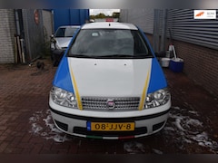 Fiat Punto - 1.2 Active NIEUWE APK