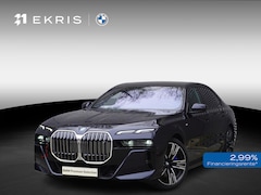 BMW i7 - xDrive60 M Sportpakket | Glazen panoramadak Sky Lounge | Driving Assistant Professional |
