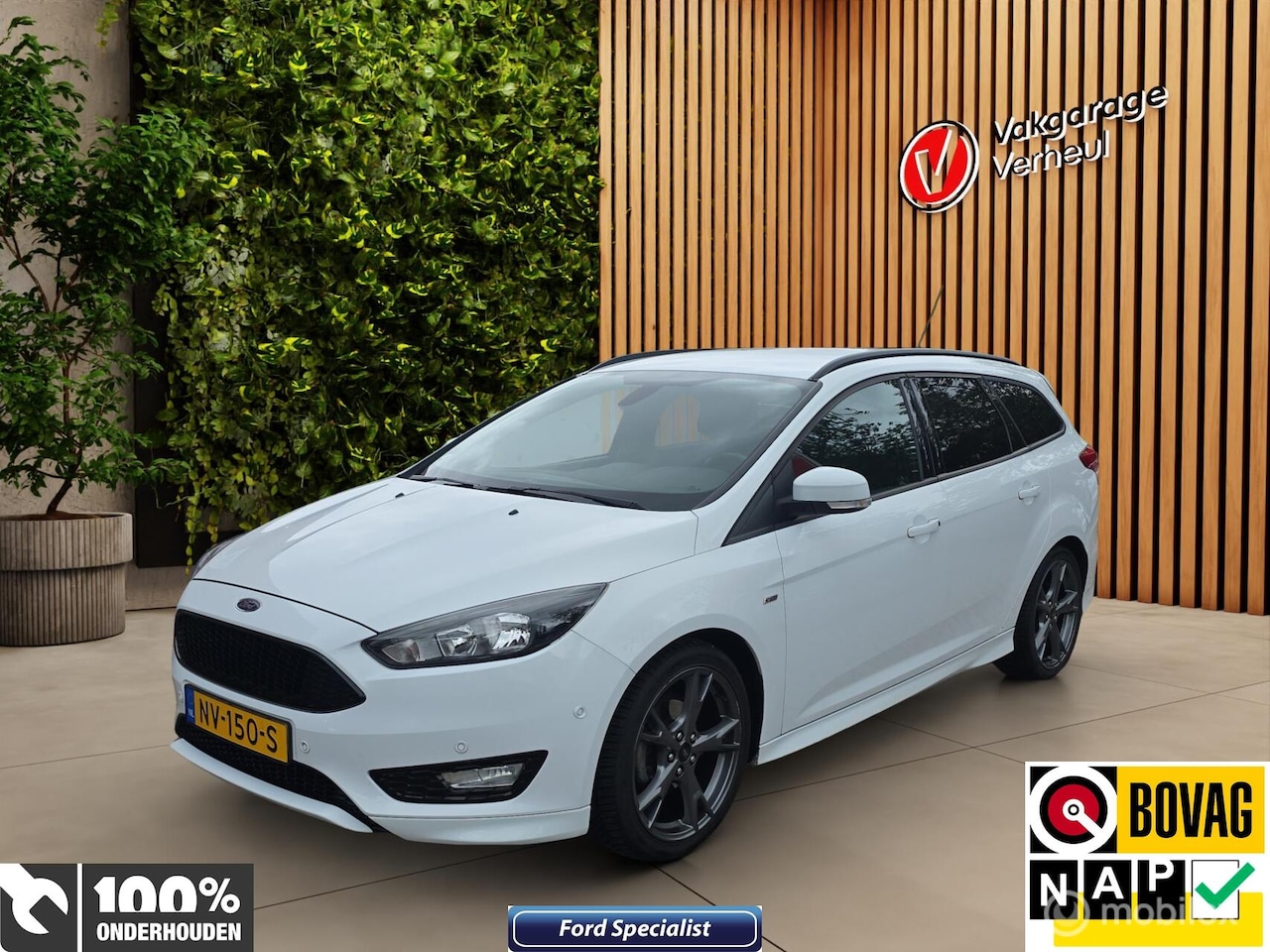 Ford Focus Wagon - 1.0 ST-Line ✅125Pk ✅Apple ✅Trekhaak ✅Nap - AutoWereld.nl