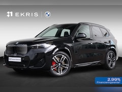 BMW iX1 - eDrive20 67 kWh M Sport Edition | Sport Pakket Pro | Panorama Dak | Stuur & Stoelverwarmin
