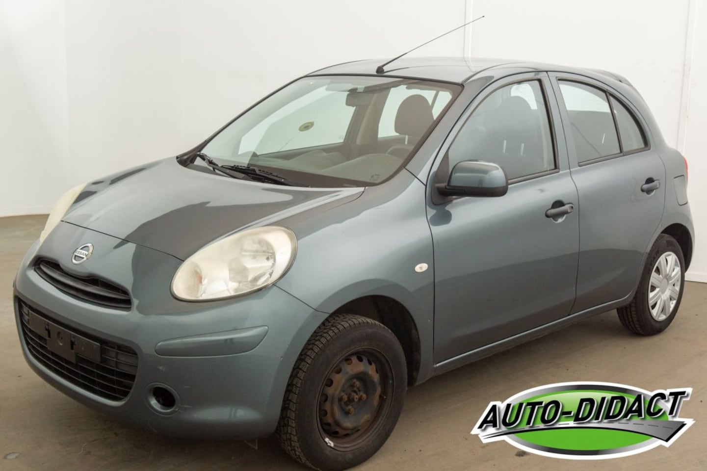 Nissan Micra - 1.2 Airco - AutoWereld.nl