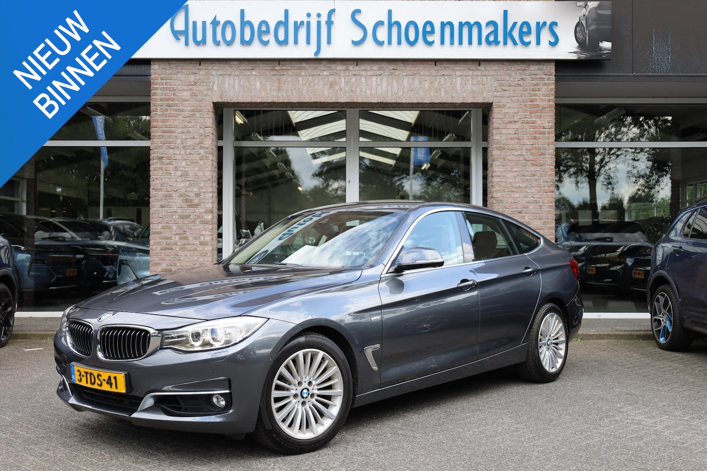 BMW 3-serie Gran Turismo - 328i High Executive Luxury TREKHAAK-IKLAPB. MEMORY STOELVERW. HUD CAMERA NAVI CRUISE CLIMA - AutoWereld.nl