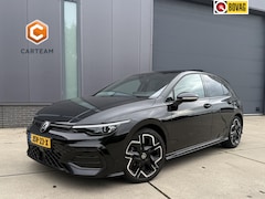 Volkswagen Golf - 1.5 eTSI R-Line Edition | PANO | HUD | Harman Kardon | Keyless