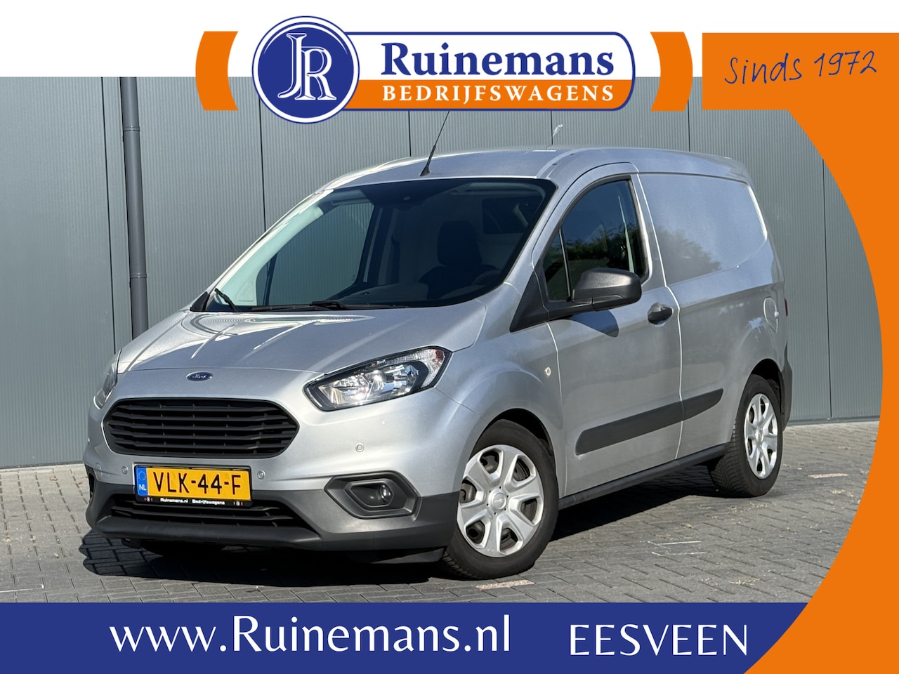 Ford Transit Courier - 1.5 TDCI / 1e EIGENAAR / 47.060 KM! / AIRCO / NAVIGATIE / PARKEERSENSOREN - AutoWereld.nl